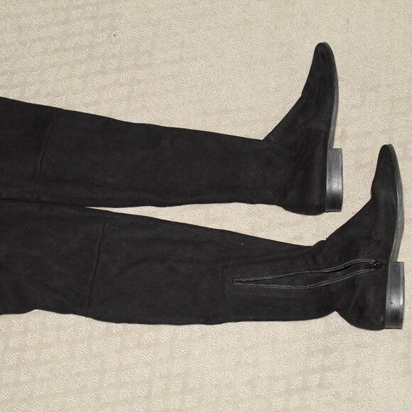 Gianni Bini Size 7.5M Black Knee High Faux Suede Fabric Boots - Picture 1 of 4